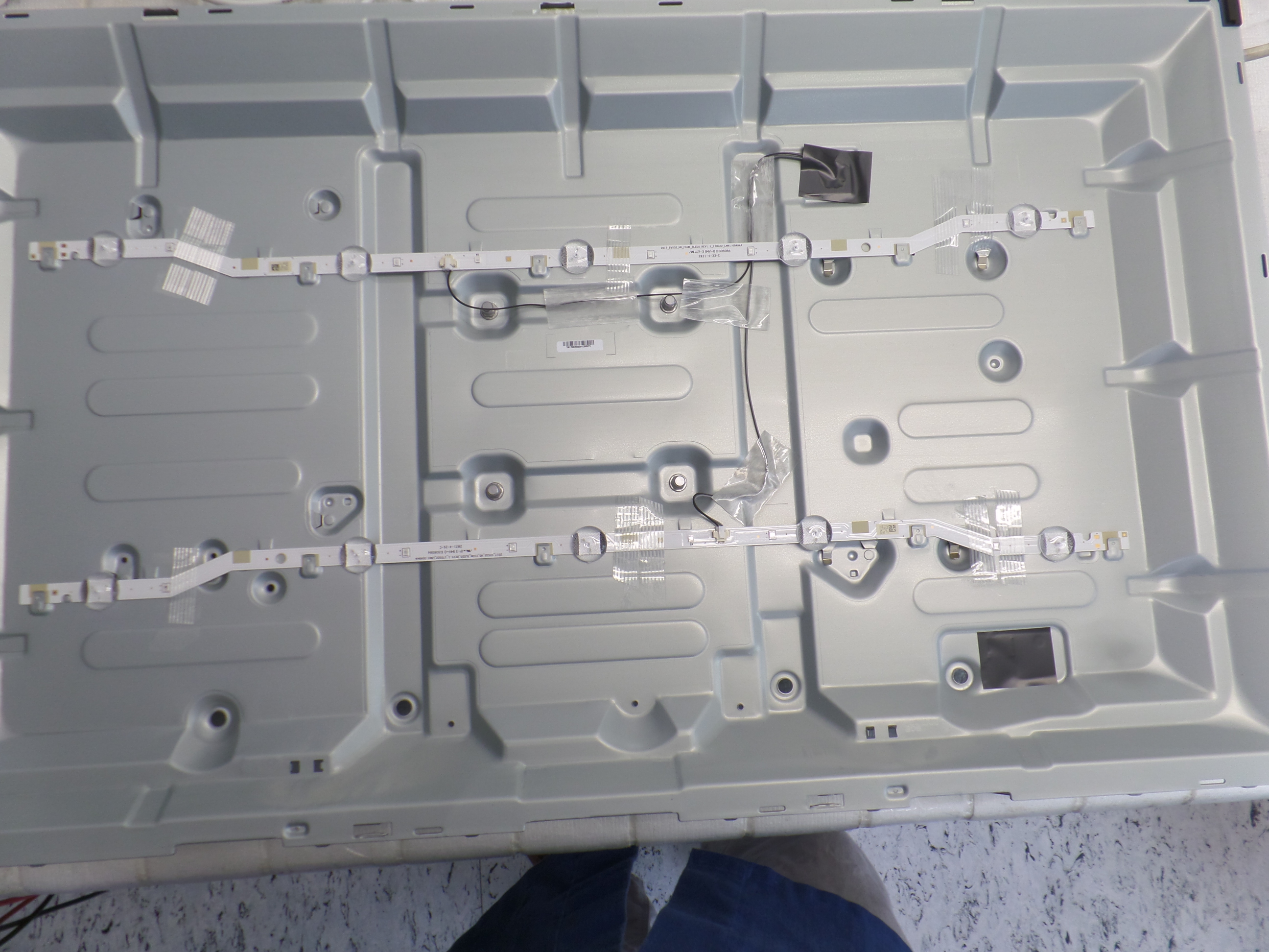 BN96-43703A /ASSY LED BAR P;32 JEDI SLIDE CSOT HD,ALU/